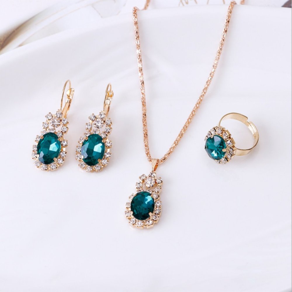 Necklace Set